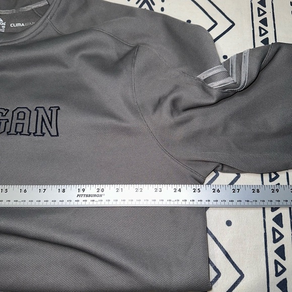 Mens Grey 2pc ADIDAS UofMichigan ClimaWarm Embroidered Sweater/Pant‎ set Size XL - Picture 5 of 13